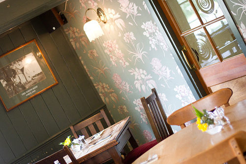 The Tollgate Inn Bradford-On-Avon Exterior foto
